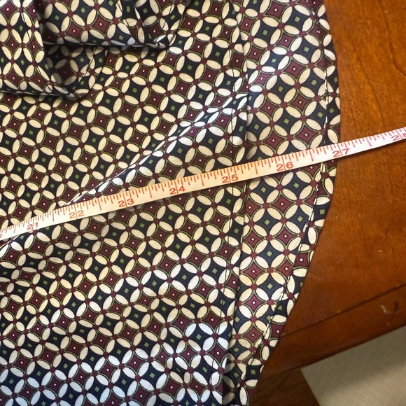 Talbots Petites LP Diamond‎ Geometric Print Red V-Neck Blouse Shirt Top Women - Picture 9 of 10